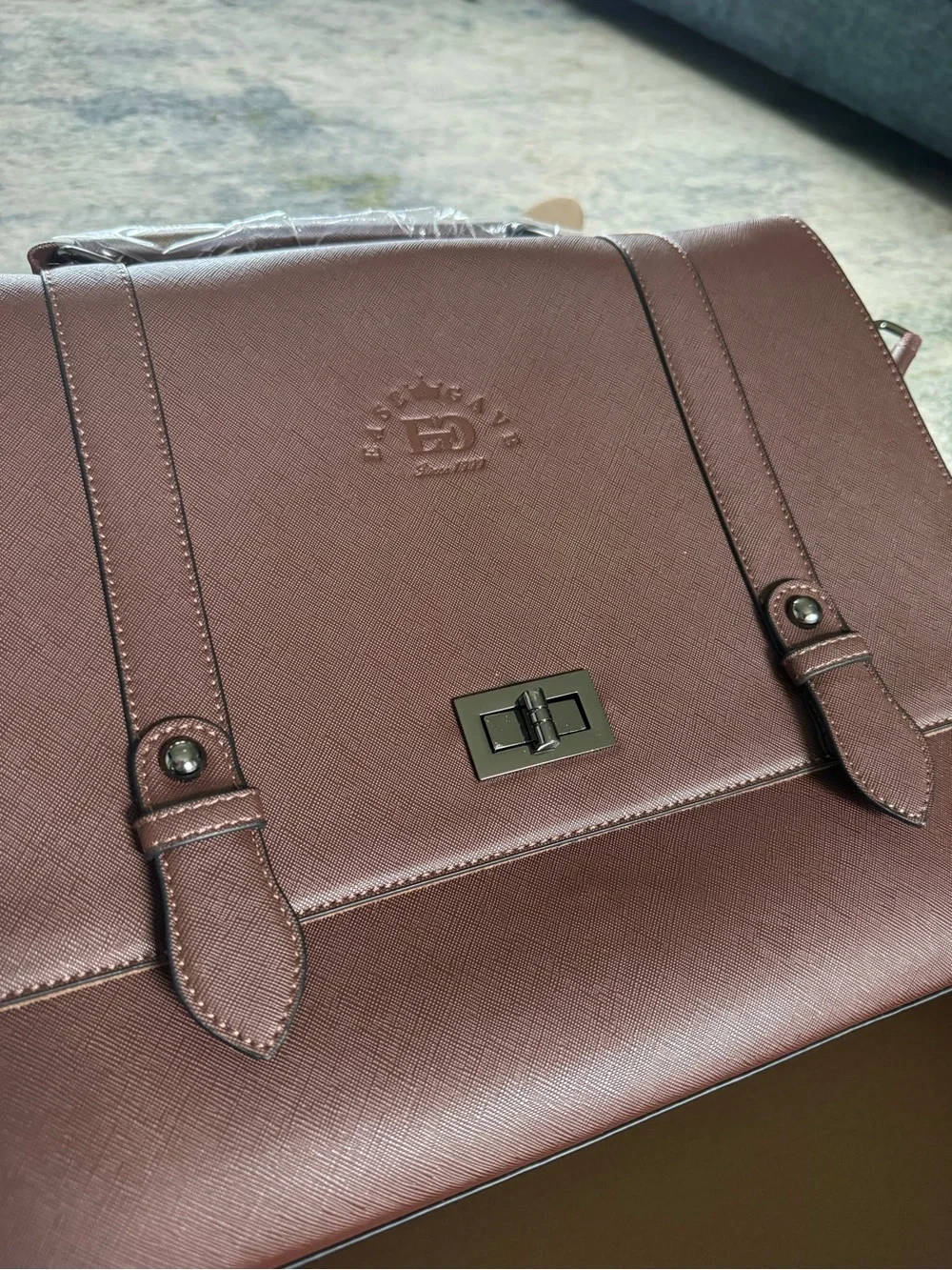 Women's Laptop Bag in Brown Faux Saffiano Leather
